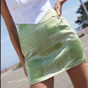 Green satin Kendall&Kylie skirt with zipper